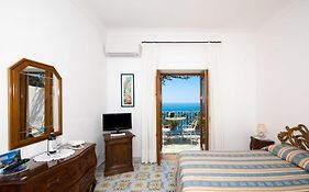 Aparthotel La Rosa Dei Venti